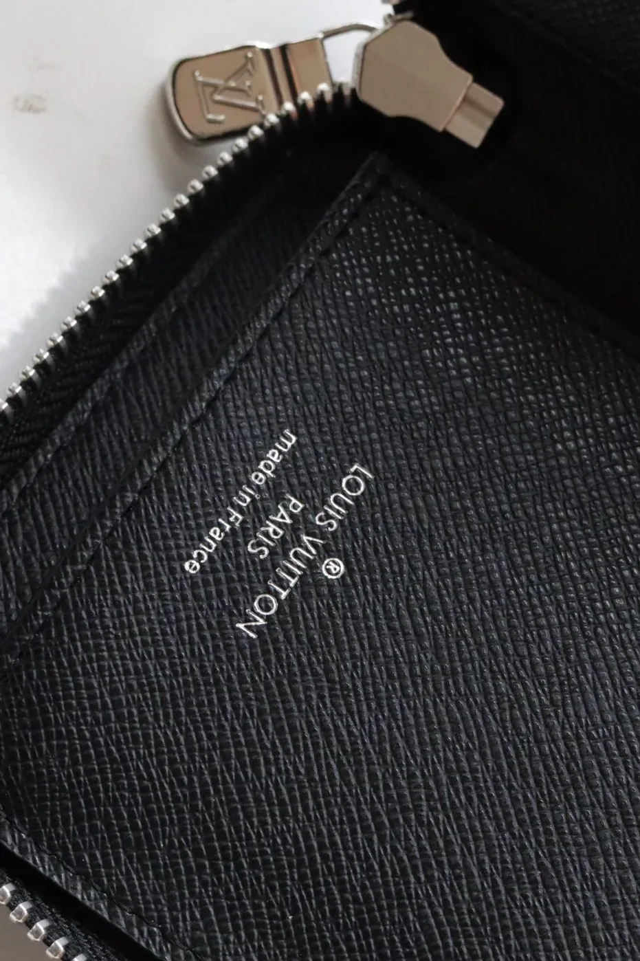 Louis Vuitton Zippy Wallet Vertical Damier Graphite Louis Vuitton Zippy Wallet Vertical Damier Graphite