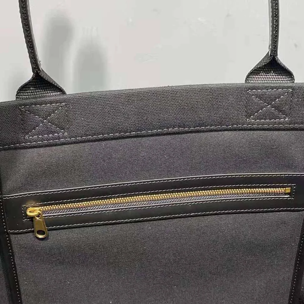 Balenciaga Hardware Large Tote Bag for Women in Black