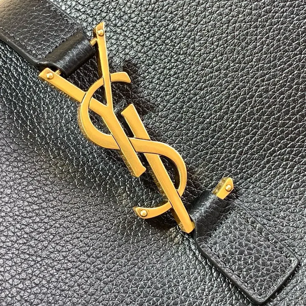Saint Laurent YSL Le 5 à 7 Hobo in Grained Leather for Women