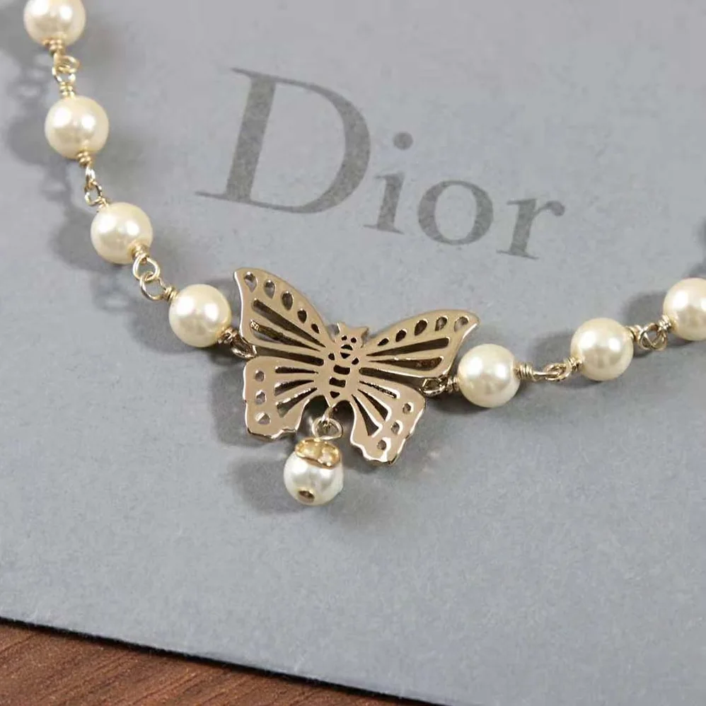 Dior Métamorphose Choker Gold-Finish Metal and White Resin Pearls for Women