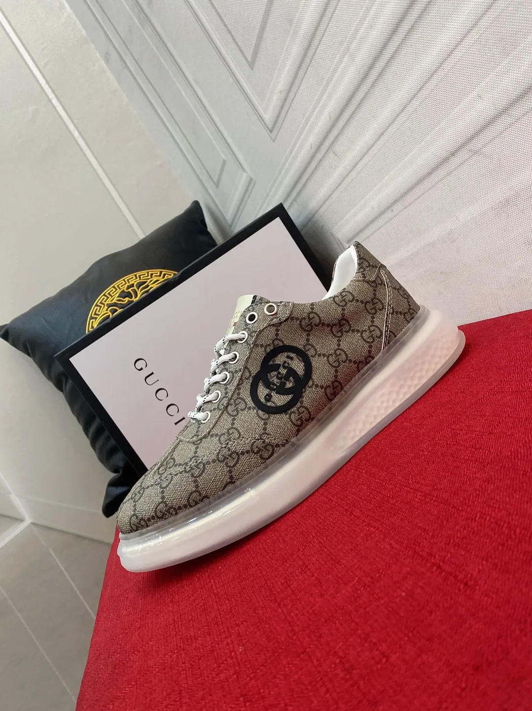 Gucci Sneaker With GG Gucci Print Brown And Gray for Men