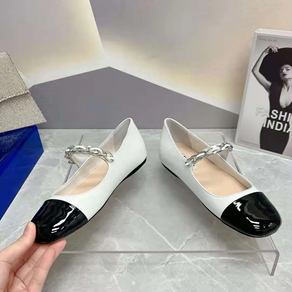 Miu Miu Patent Leather Ballerinas for Women in White Miu Miu Patent Leather Ballerinas for Women in White