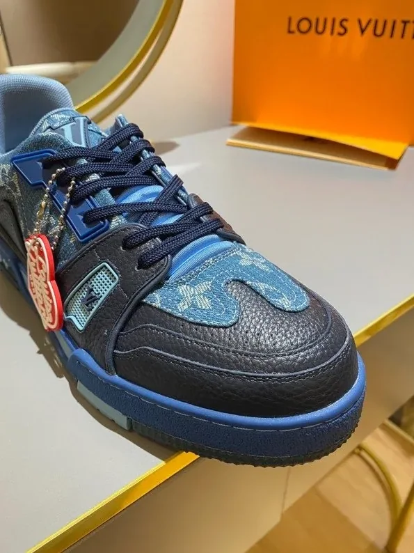 Louis Vuitton Trainer Sneaker Monogram Denim Blue Nigo/Virgil Abloh LV 1A9IQ9 Louis Vuitton Trainer Sneaker Monogram Denim Blue Nigo/Virgil Abloh LV 1A9IQ9