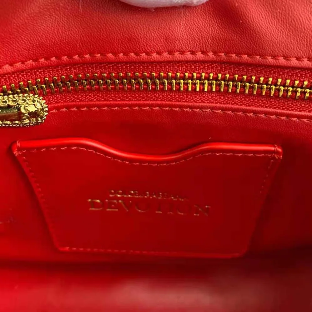 Dolce Gabbana D&G Large Devotion Shoulder Bag in Quilted Nappa Leather for Women in Red