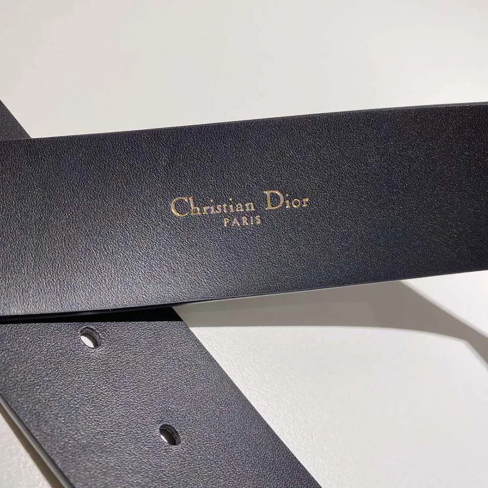 Dior 30 Montaigne Belt for Women in Black Dior 30 Montaigne Belt for Women in Black
