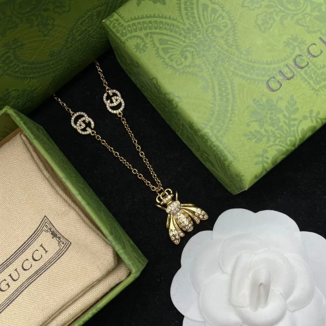 Bee Necklace Gold Bee Necklace Gold