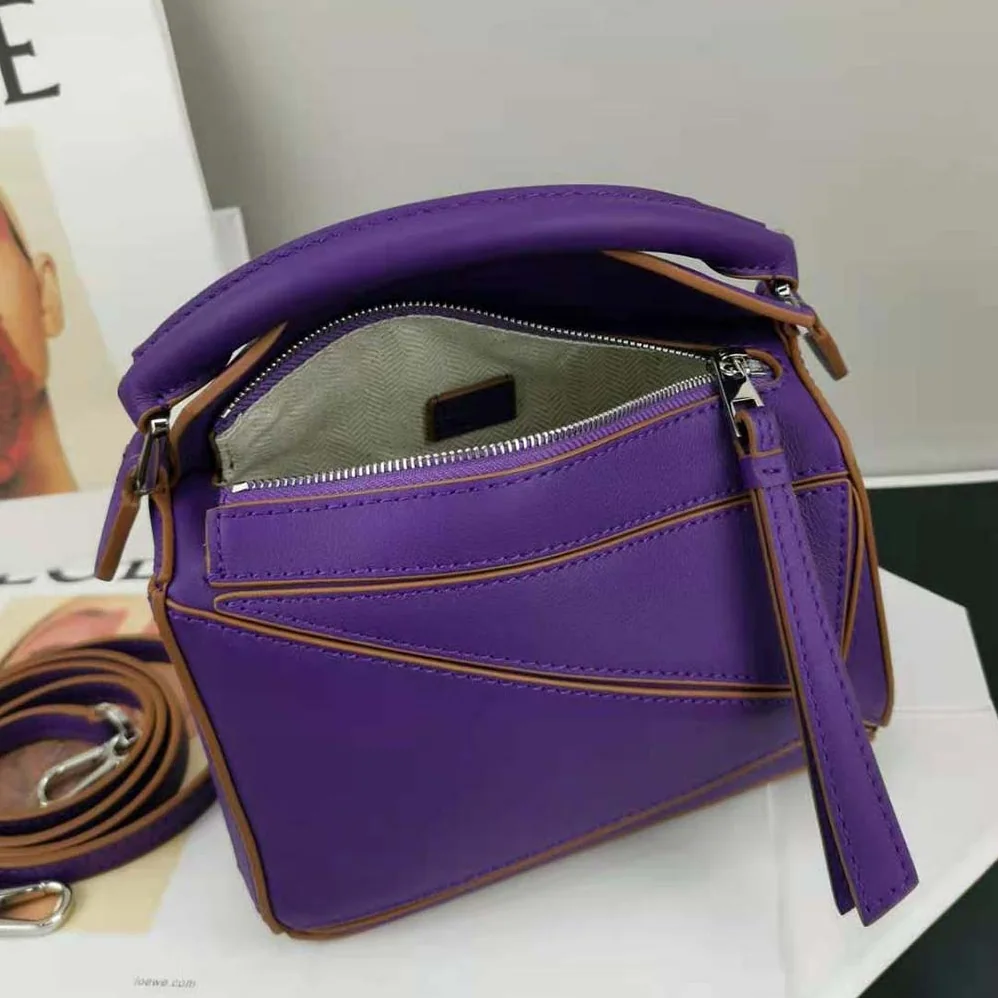 Loewe Mini Puzzle Bag in Classic Calfskin for Women in Purple Loewe Mini Puzzle Bag in Classic Calfskin for Women in Purple