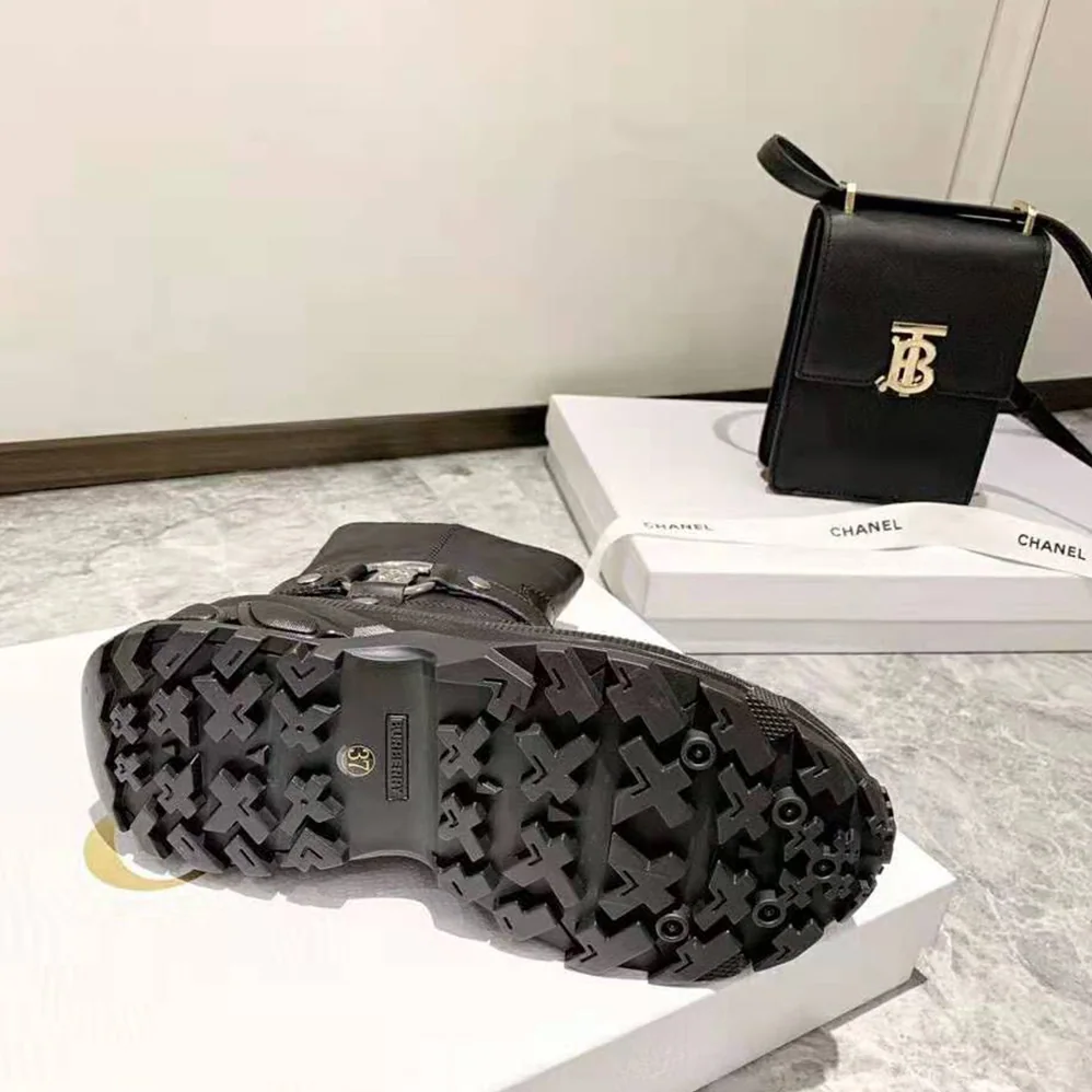 Burberry Monogram Motif Buckle Leather Boots for Women in Black Burberry Monogram Motif Buckle Leather Boots for Women in Black