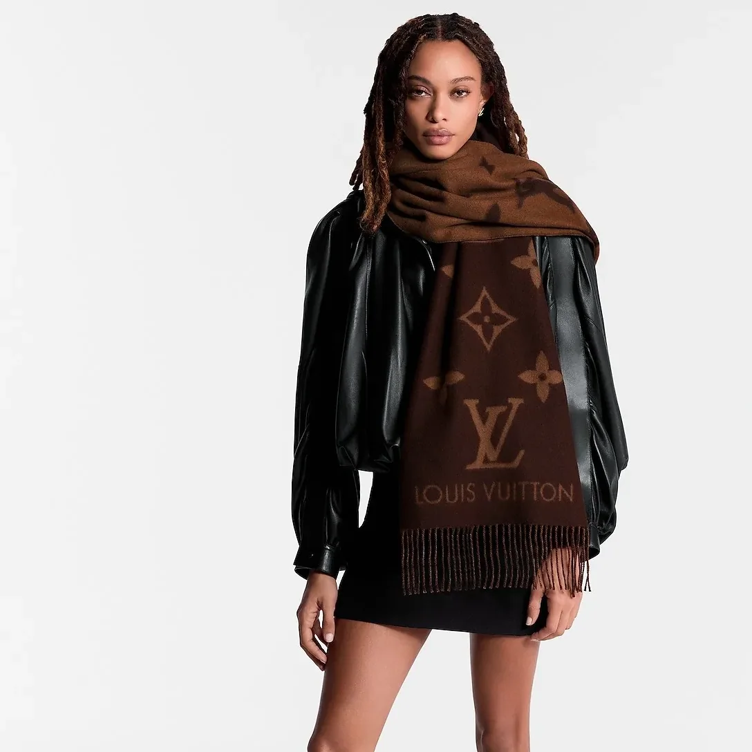 Louis Vuitton Reykjavik Scarf Dark Brown /