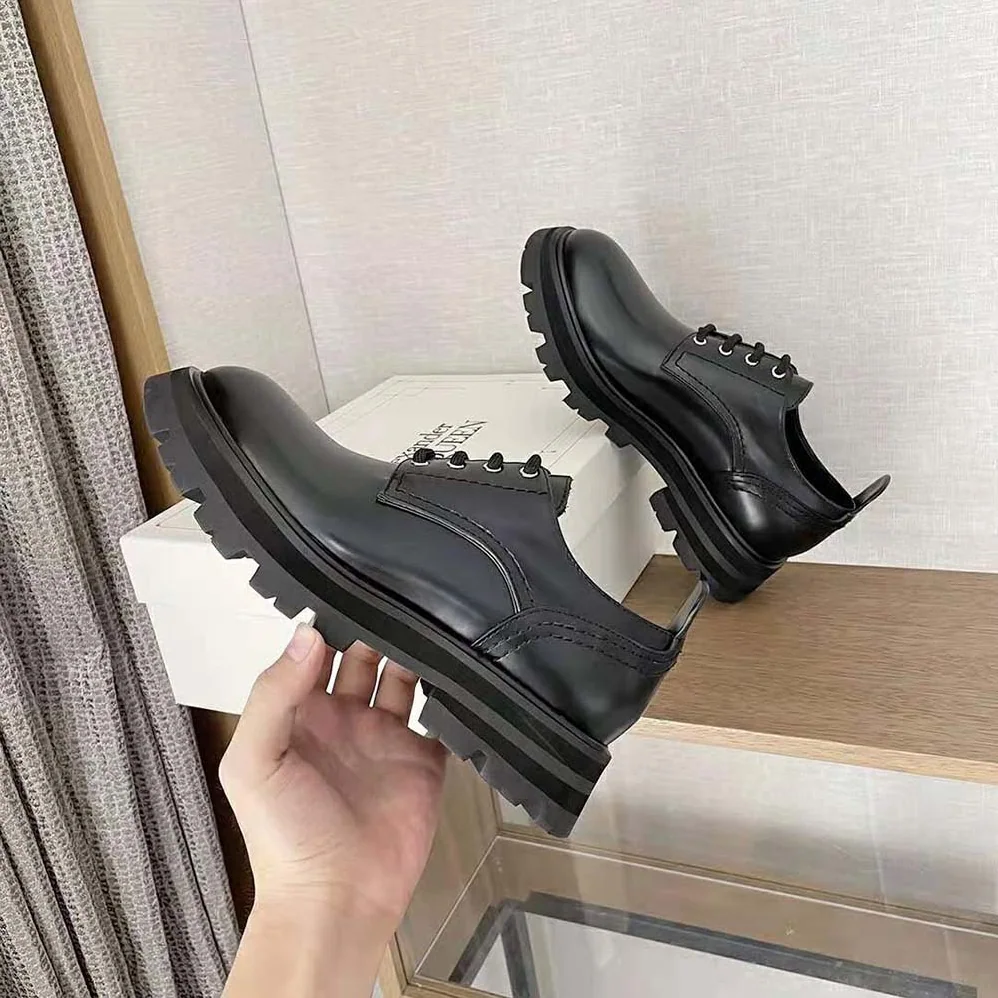 Alexander Mcqueen Wander Lace-Up for Women in Black