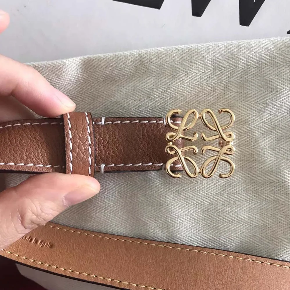 Loewe Anagram Belt in Pebble Grain Calfskin for Women in Brown Loewe Anagram Belt in Pebble Grain Calfskin for Women in Brown