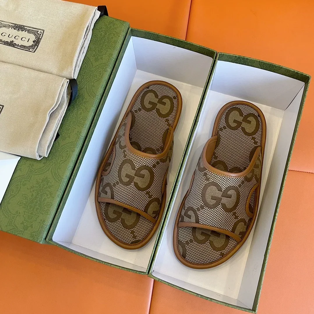 Gucci GG Supreme Slide Sandal Brown And Beige for Men Gucci GG Supreme Slide Sandal Brown And Beige for Men