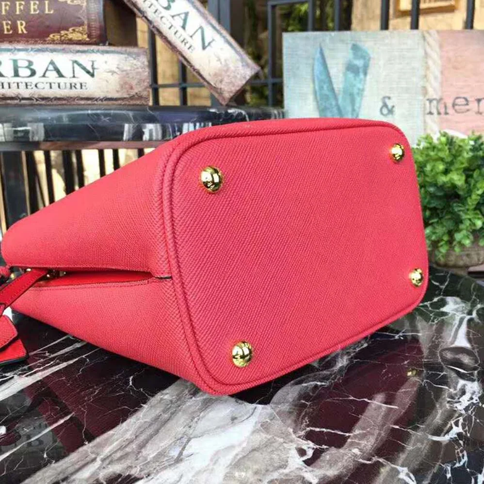 Prada Panier Medium Bag in Saffiano Leather for Women in Red Prada Panier Medium Bag in Saffiano Leather for Women in Red