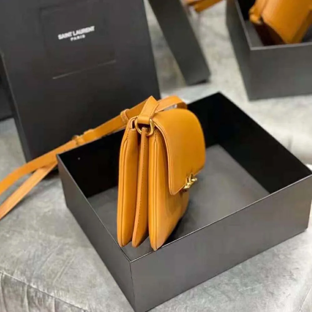 Saint Laurent YSL Le Maillon Satchel in Smooth Leather for Women in Brown Saint Laurent YSL Le Maillon Satchel in Smooth Leather for Women in Brown