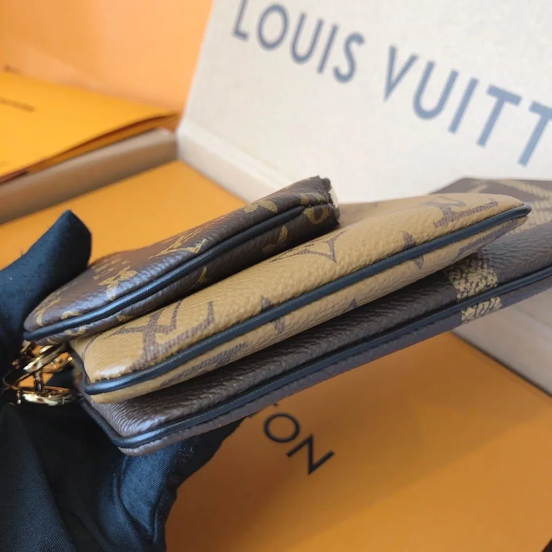 Louis Vuitton Trio Pouch Monogram Reverse /