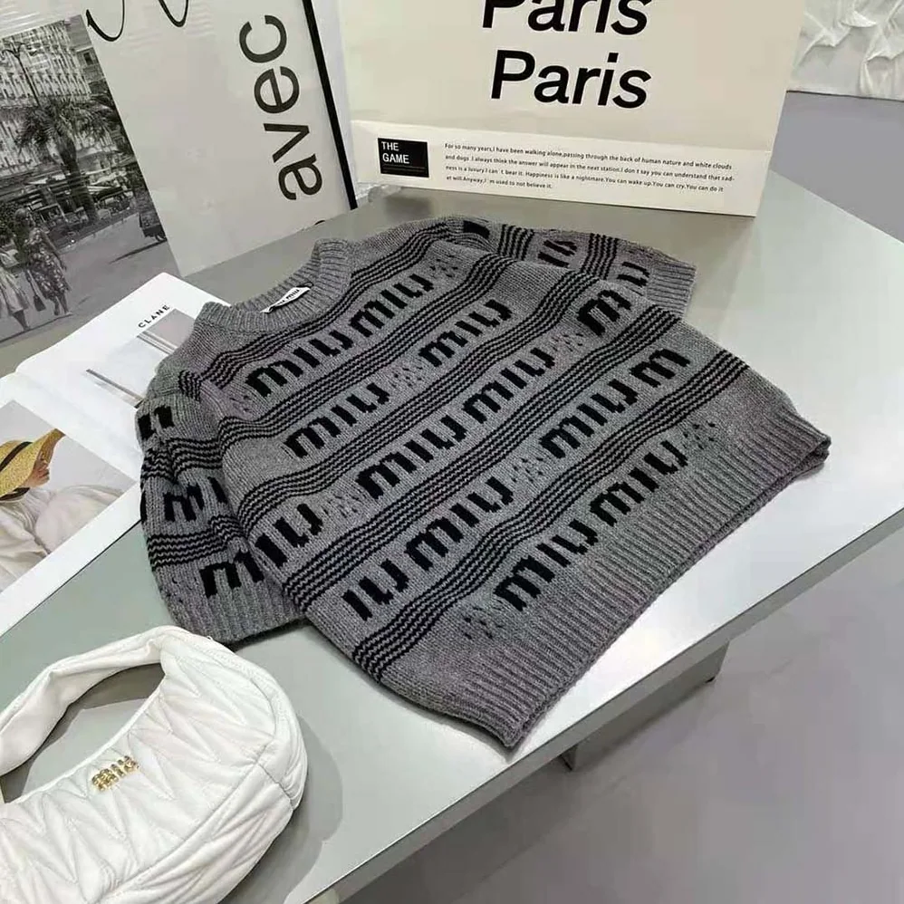 Miu Miu Cashmere Crew-Neck Sweater with Intarsia Knit Logo for Women in Gray