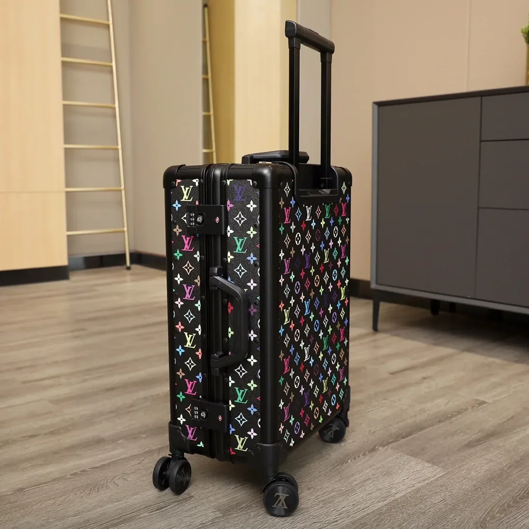 Louis Vuitton Horizon 55 Suitcase in Monogram Black Black Hardware Louis Vuitton Horizon 55 Suitcase in Monogram Black Black Hardware