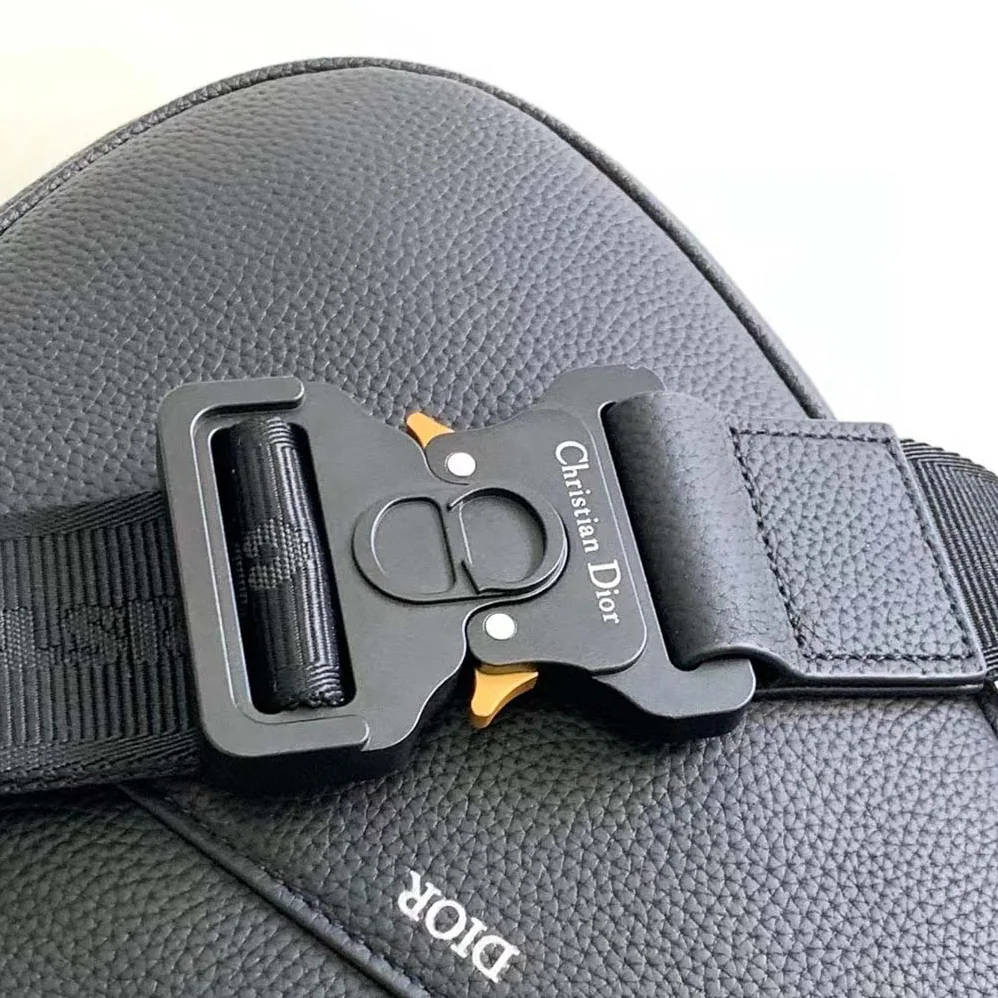 Dior Essentials Saddle Bag Black Grained Calfskin for Men