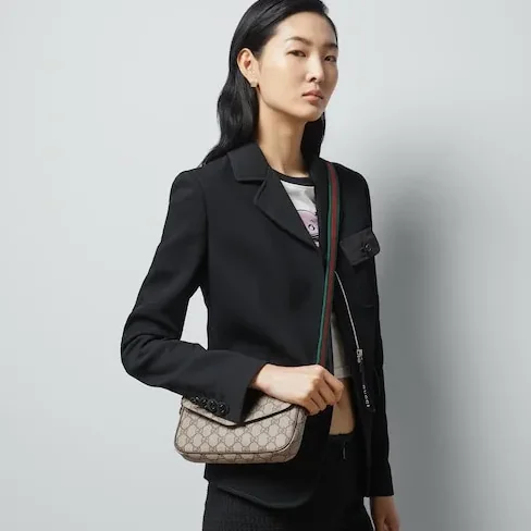 Gucci Ophidia Pochette Shoulder Bag in Beige Gold Hardware Gucci Ophidia Pochette Shoulder Bag in Beige Gold Hardware