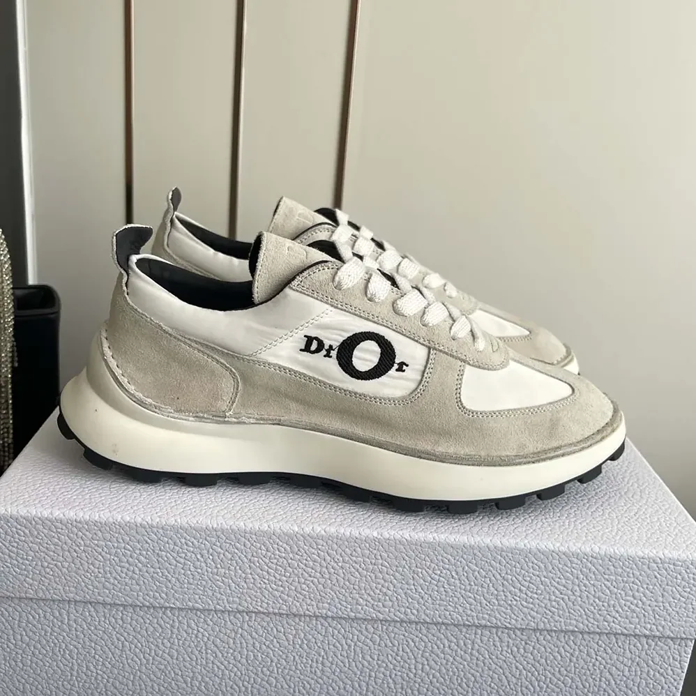 Dior Squash Sneaker Dior Gray Suede Calfskin and White Technical Fabric for Unisex