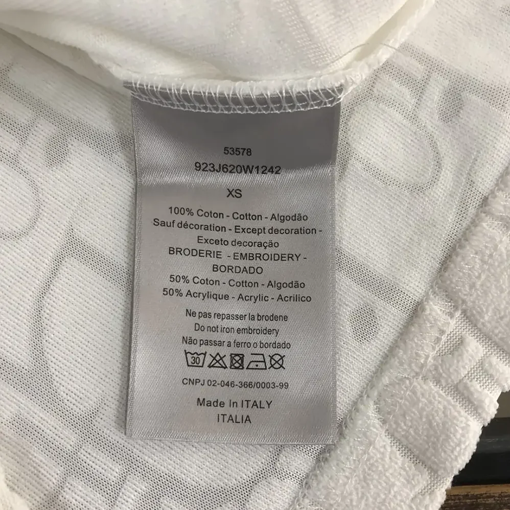 Dior Oblique Relaxed-Fit T-Shirt Off for Men in White Terry Cotton Jacquard Dior Oblique Relaxed-Fit T-Shirt Off for Men in White Terry Cotton Jacquard