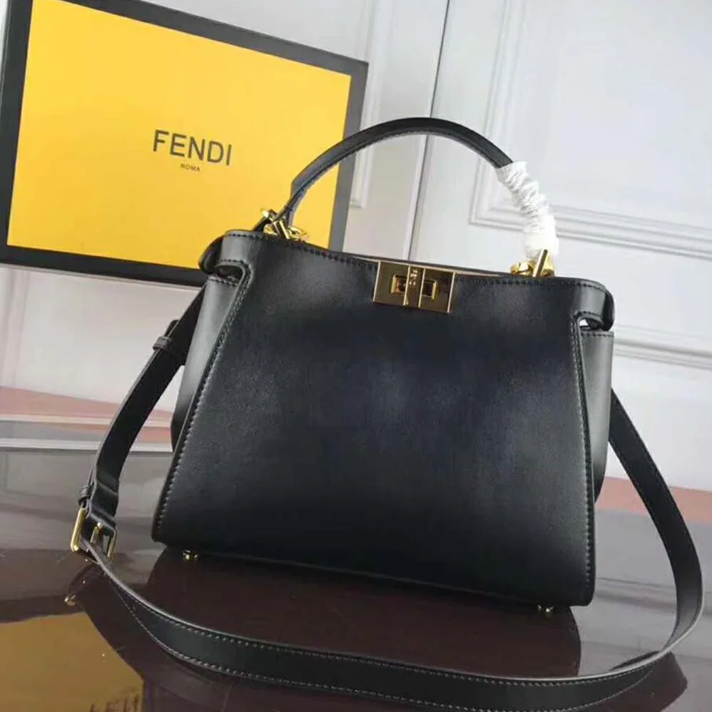 Fendi Peekaboo Essentially Bag in Calfskin Leather for Women in Black