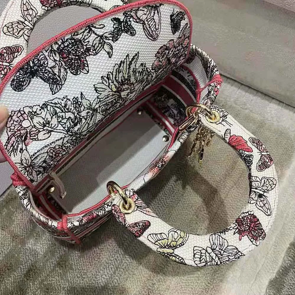 Dior Medium Lady D-lite Bag Multicolor Butterfly Embroidery for Women Dior Medium Lady D-lite Bag Multicolor Butterfly Embroidery for Women