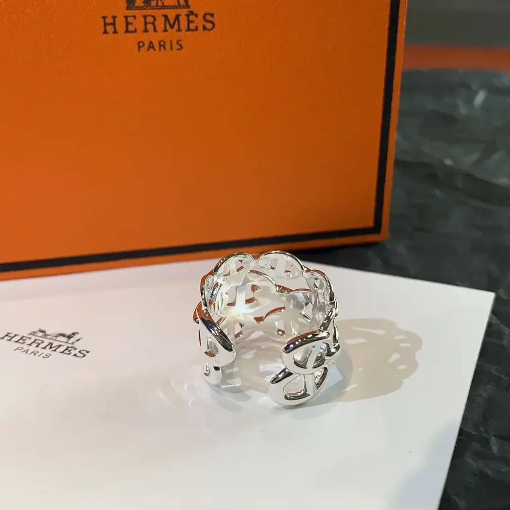 Hermes Chaine D Ancre Enchainee Ring Large Model for Women Hermes Chaine D Ancre Enchainee Ring Large Model for Women