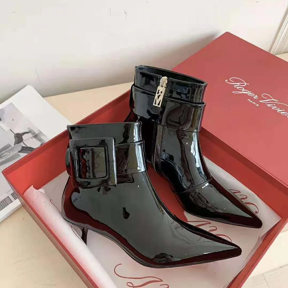 Roger Vivier Pointy Covered Buckle Ankle Boots in Patent Leather for Women