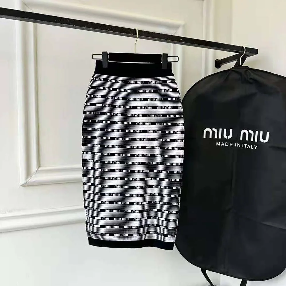 Miu Miu Viscose Skirt with Jacquard Logo for Women Miu Miu Viscose Skirt with Jacquard Logo for Women