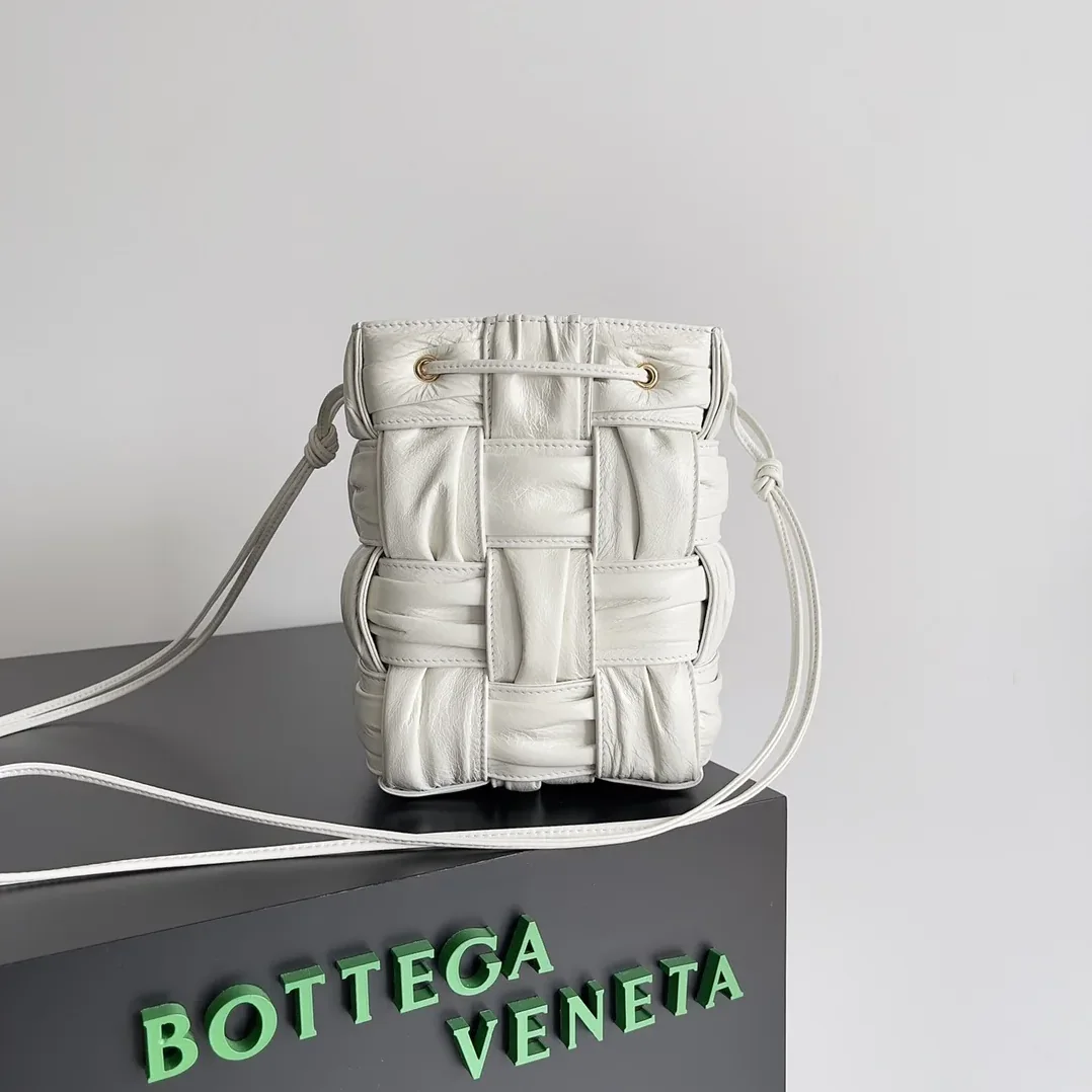 Bottega Veneta Small Cassette Bucket Bag White