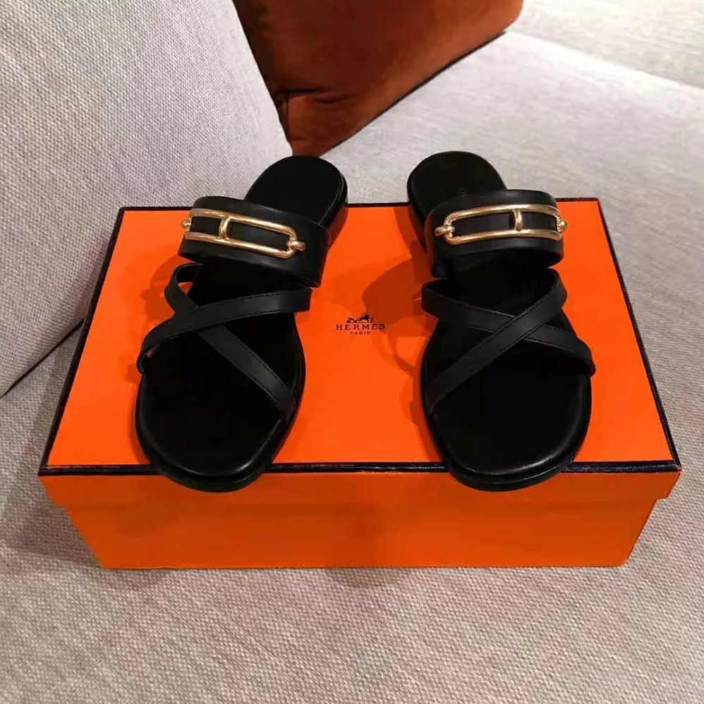 Hermes Claire Sandal in Calfskin Leather for Women in Black Hermes Claire Sandal in Calfskin Leather for Women in Black