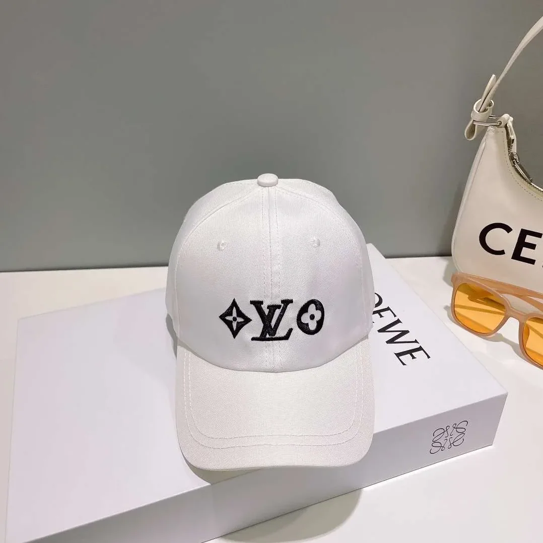 Louis Vuitton Baseball Cap White Louis Vuitton Baseball Cap White