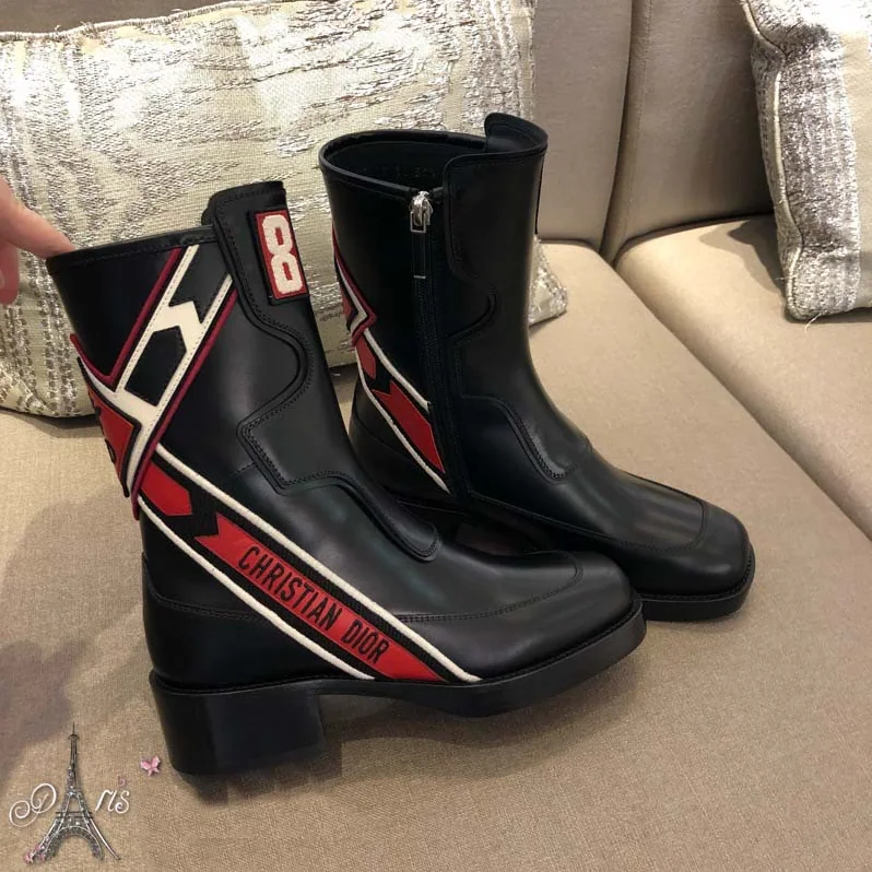 Dior Shoes Diorally Calfskin Leather Ankle Boot 45mm Heel Hight for Women in Black Dior Shoes Diorally Calfskin Leather Ankle Boot 45mm Heel Hight for Women in Black