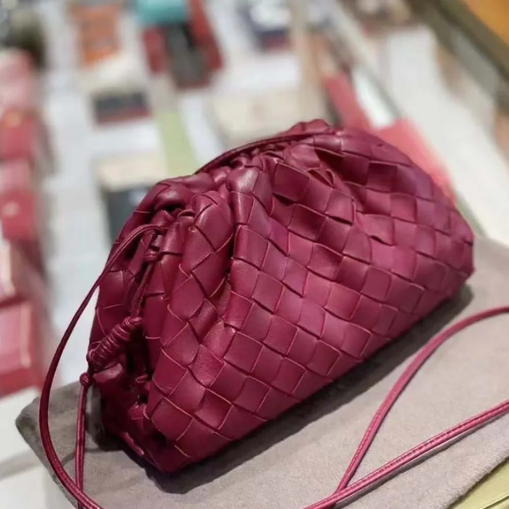 Bottega Veneta Mini Pouch Soft Voluminous Clutch in Supple Calf Leather for Women in Purple