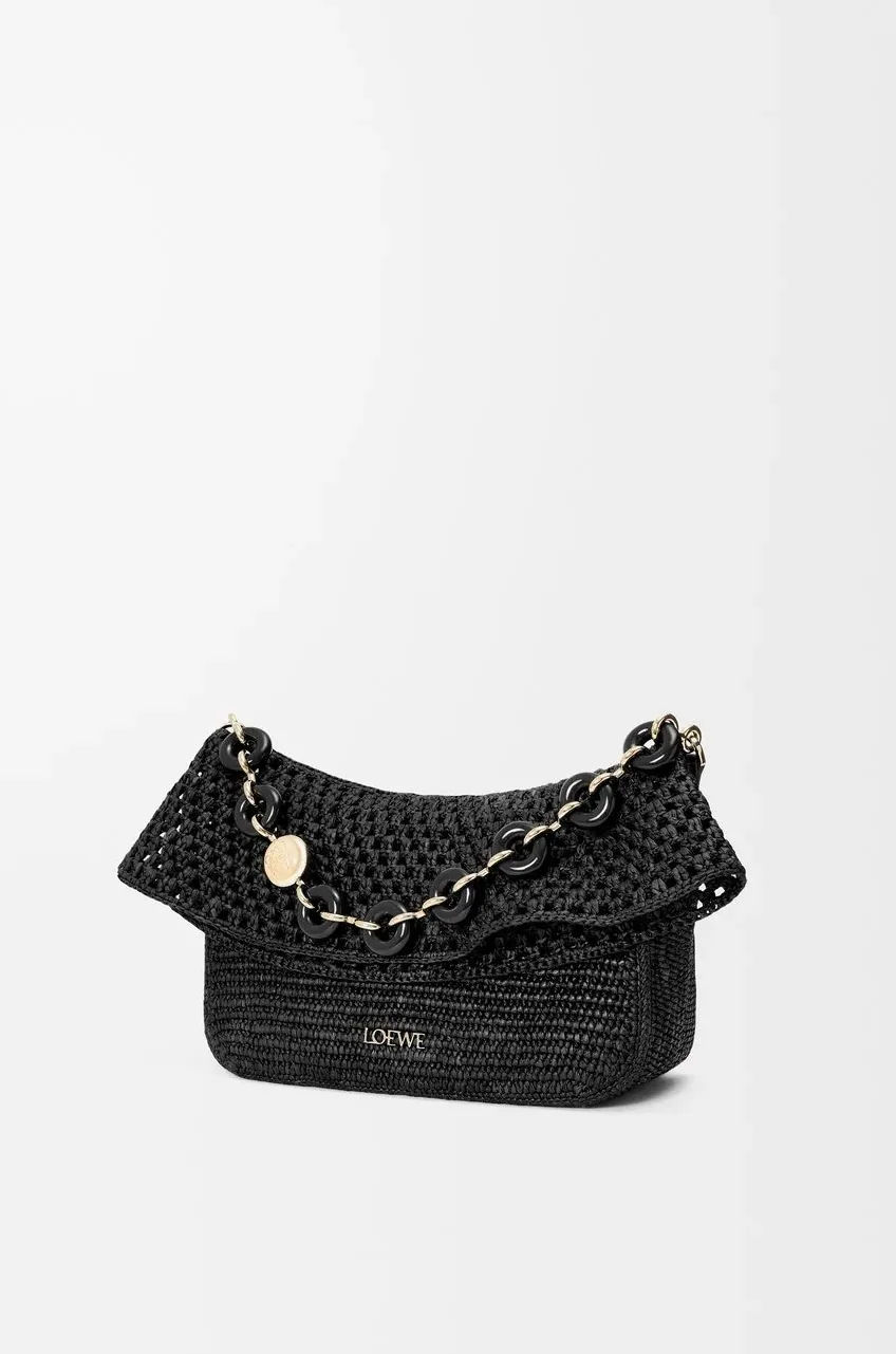 Loewe Medium Ola Bag In Raffia Black / AP22P22X02 Loewe Medium Ola Bag In Raffia Black / AP22P22X02