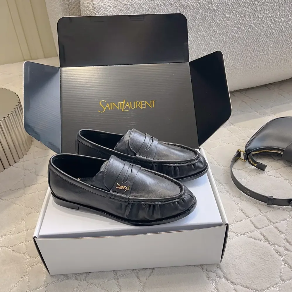 Saint Laurent YSL Le Loafer Supple in Matte Leather for Unisex in Black Saint Laurent YSL Le Loafer Supple in Matte Leather for Unisex in Black
