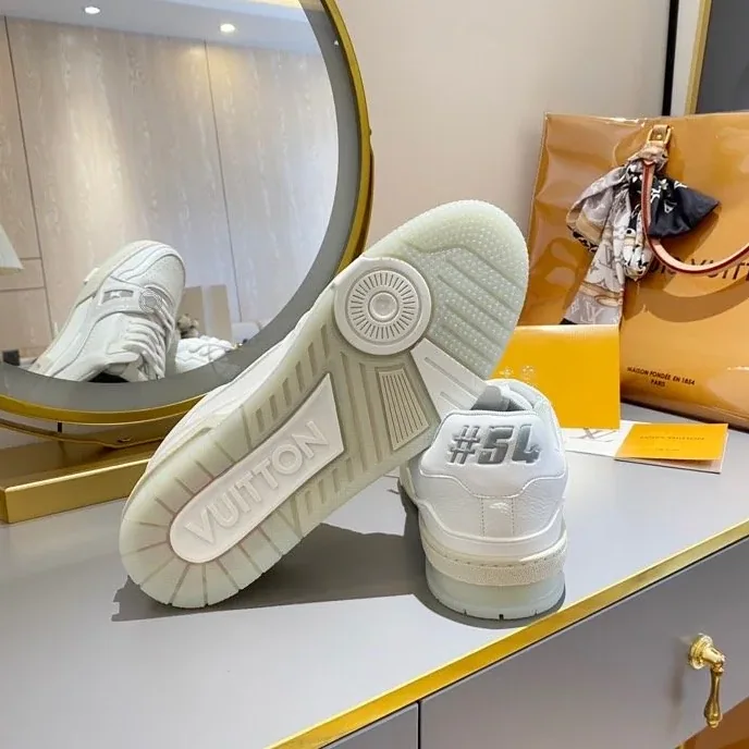 Louis Vuitton Trainer Sneaker Rubber Grain White Virgil Abloh LV 1A8WAX Louis Vuitton Trainer Sneaker Rubber Grain White Virgil Abloh LV 1A8WAX