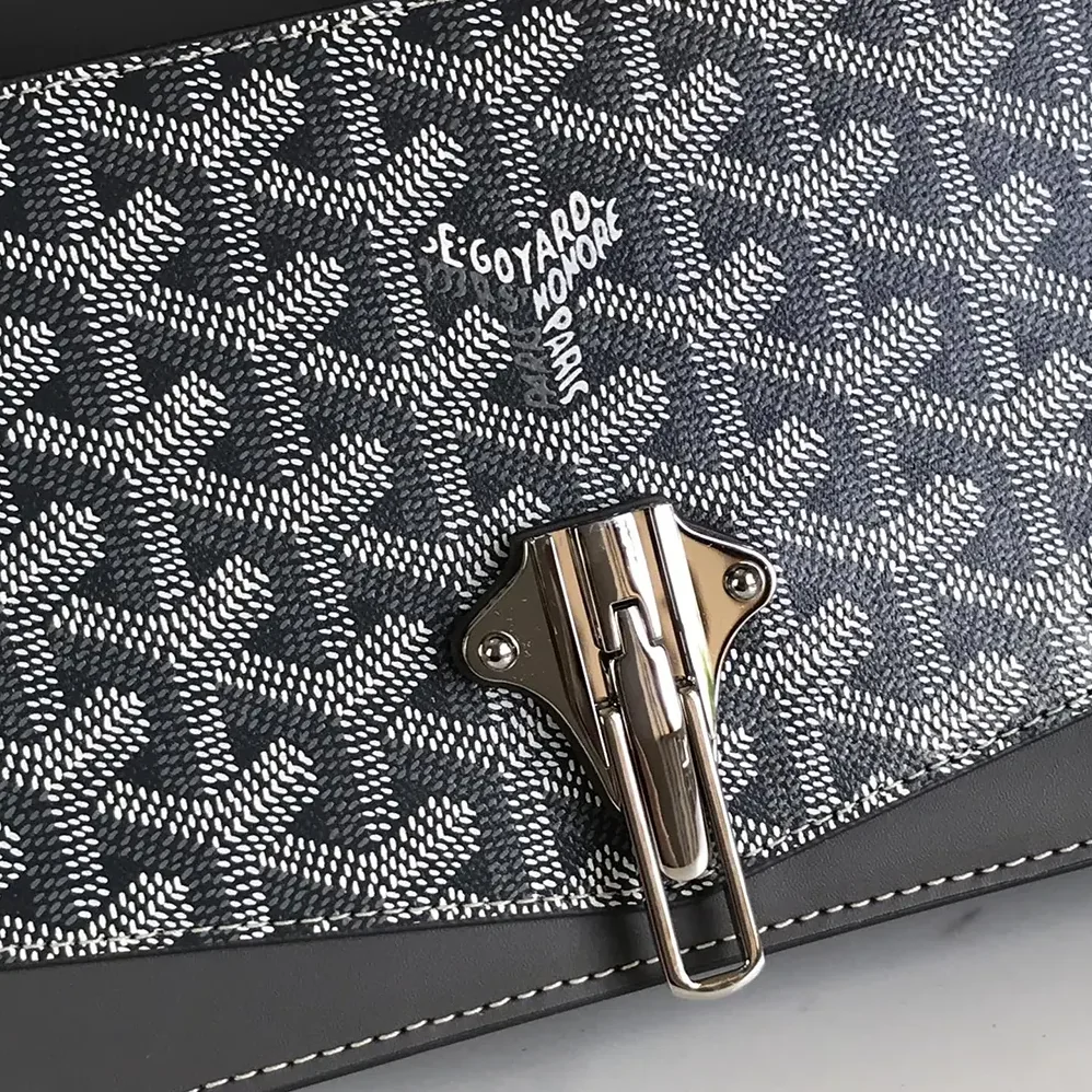 Goyard Duchesse Marie Caroline Bag for Unisex in Grey Goyard Duchesse Marie Caroline Bag for Unisex in Grey