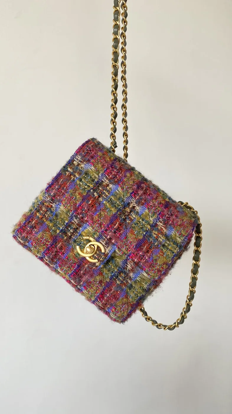 Chanel Classic Flap Bag Mini Crossbody in Pink Gold Hardware