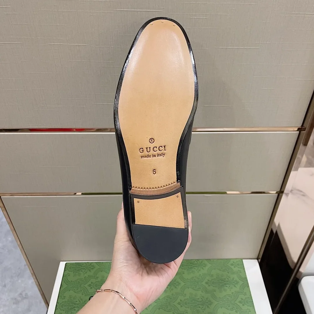 Gucci Loafer With Horsebit Black Gucci Loafer With Horsebit Black