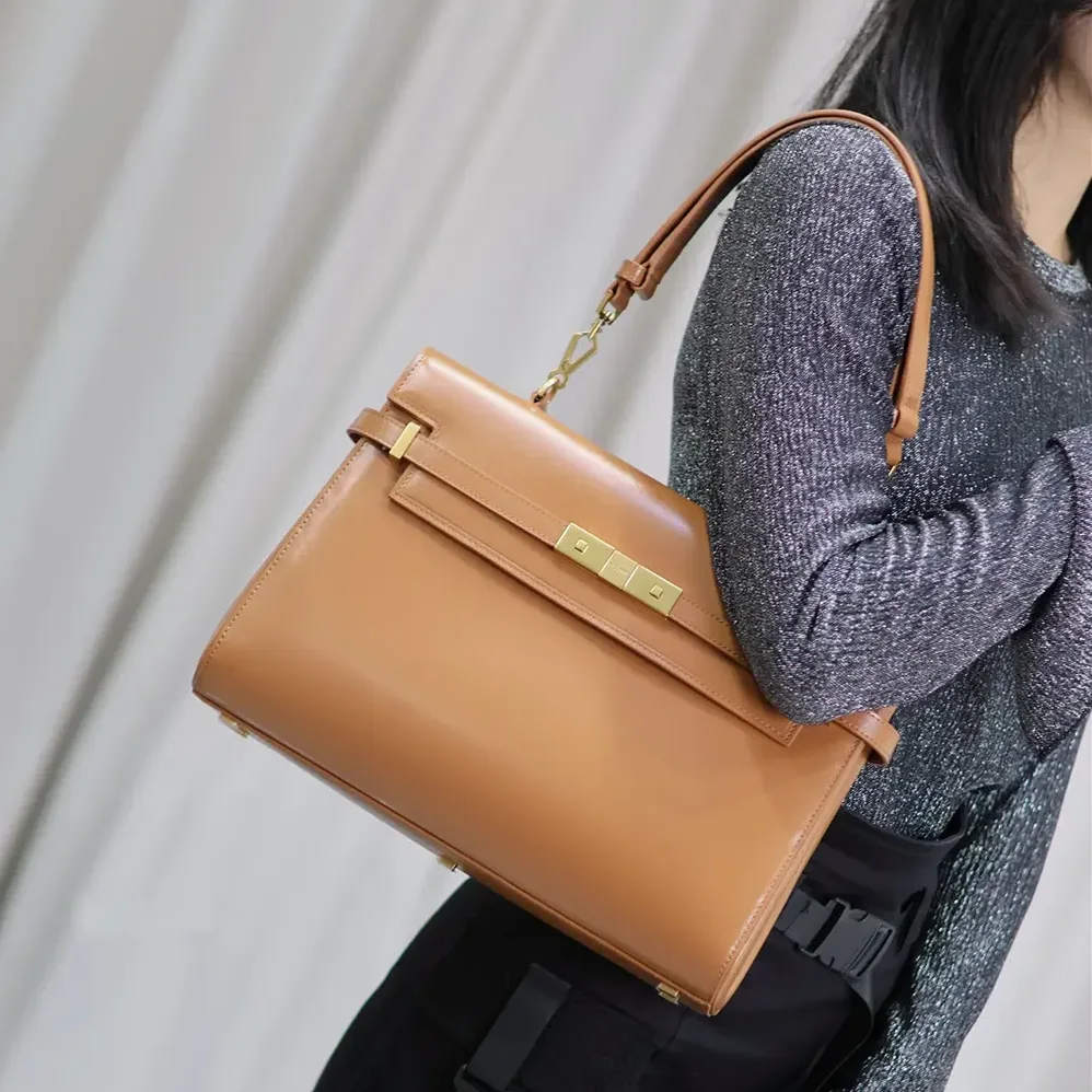 Saint Laurent YSL Manhattan Top-handle in Box Saint Laurent for Women in Brown Saint Laurent YSL Manhattan Top-handle in Box Saint Laurent for Women in Brown