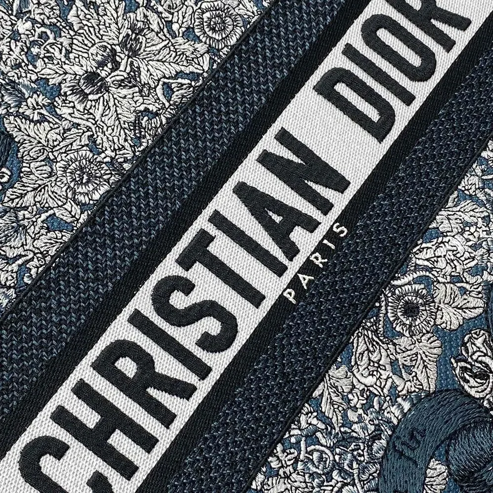 Dior Medium Dior Book Tote Blue Embroidery with White Dior Around the World Motif for Women Dior Medium Dior Book Tote Blue Embroidery with White Dior Around the World Motif for Women
