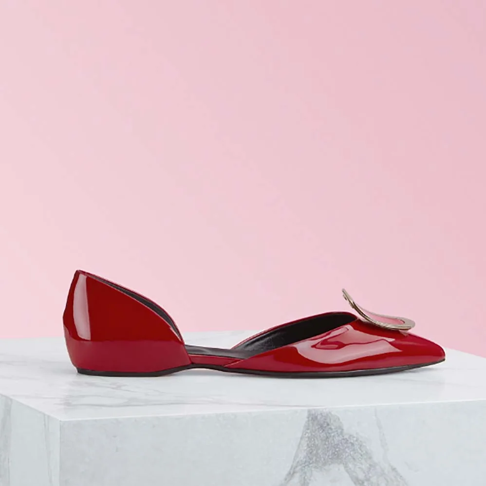 Roger Vivier Shoes Dorsay Ballerinas in Patent Leather for Women in Red Roger Vivier Shoes Dorsay Ballerinas in Patent Leather for Women in Red
