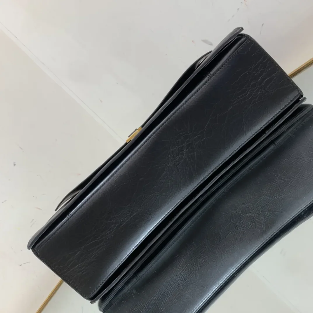 Balenciaga Crush Large Chain Bag In Black / Balenciaga Crush Large Chain Bag In Black /