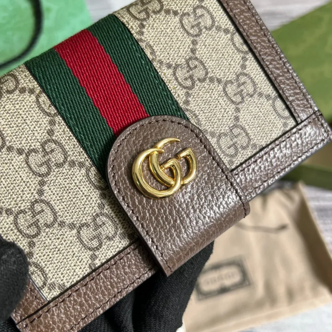 Gucci Ophidia GG Passport Case Supreme Canvas Beige /