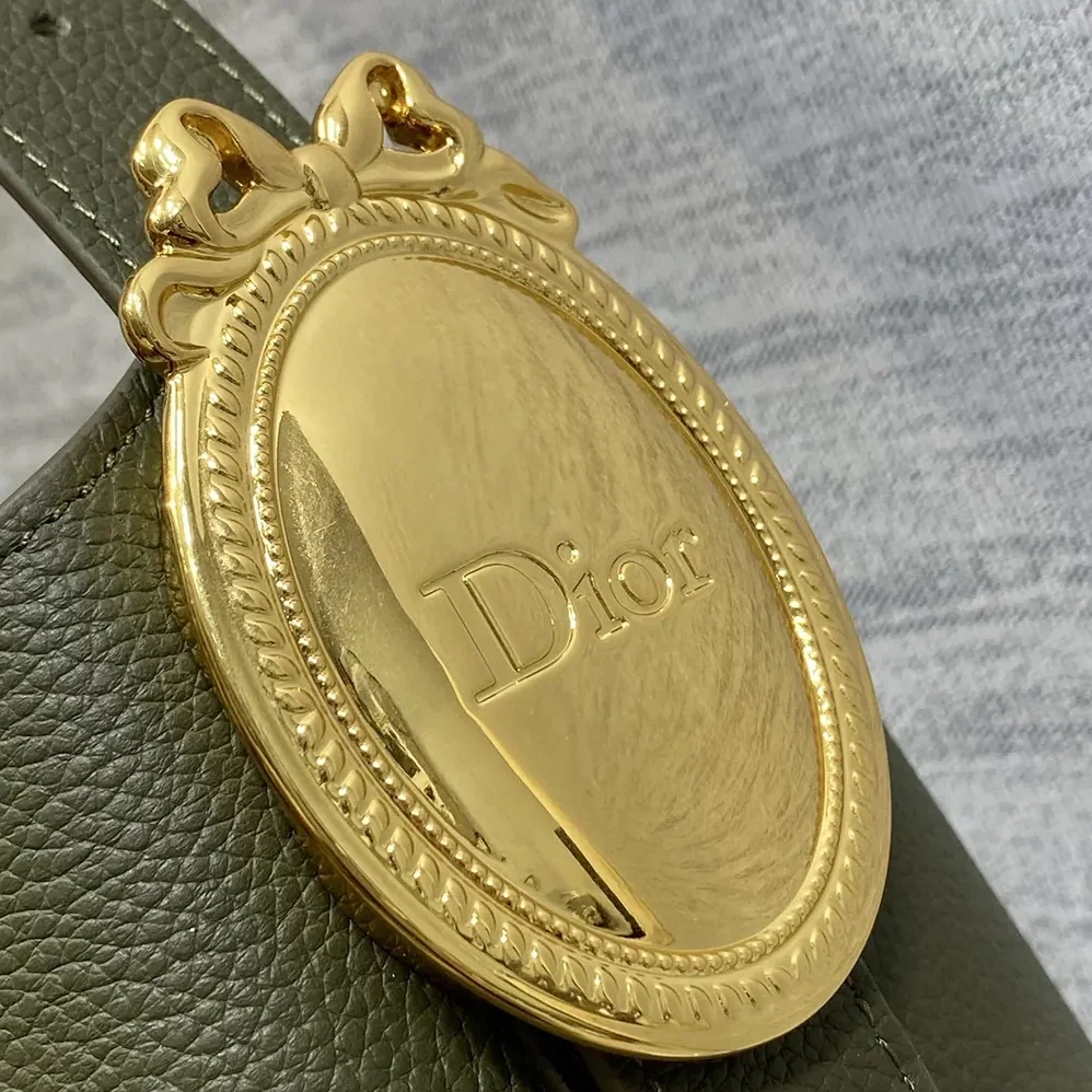 Dior Medium Dior Médaillon Bucket Bag Khaki Grained Calfskin for Women