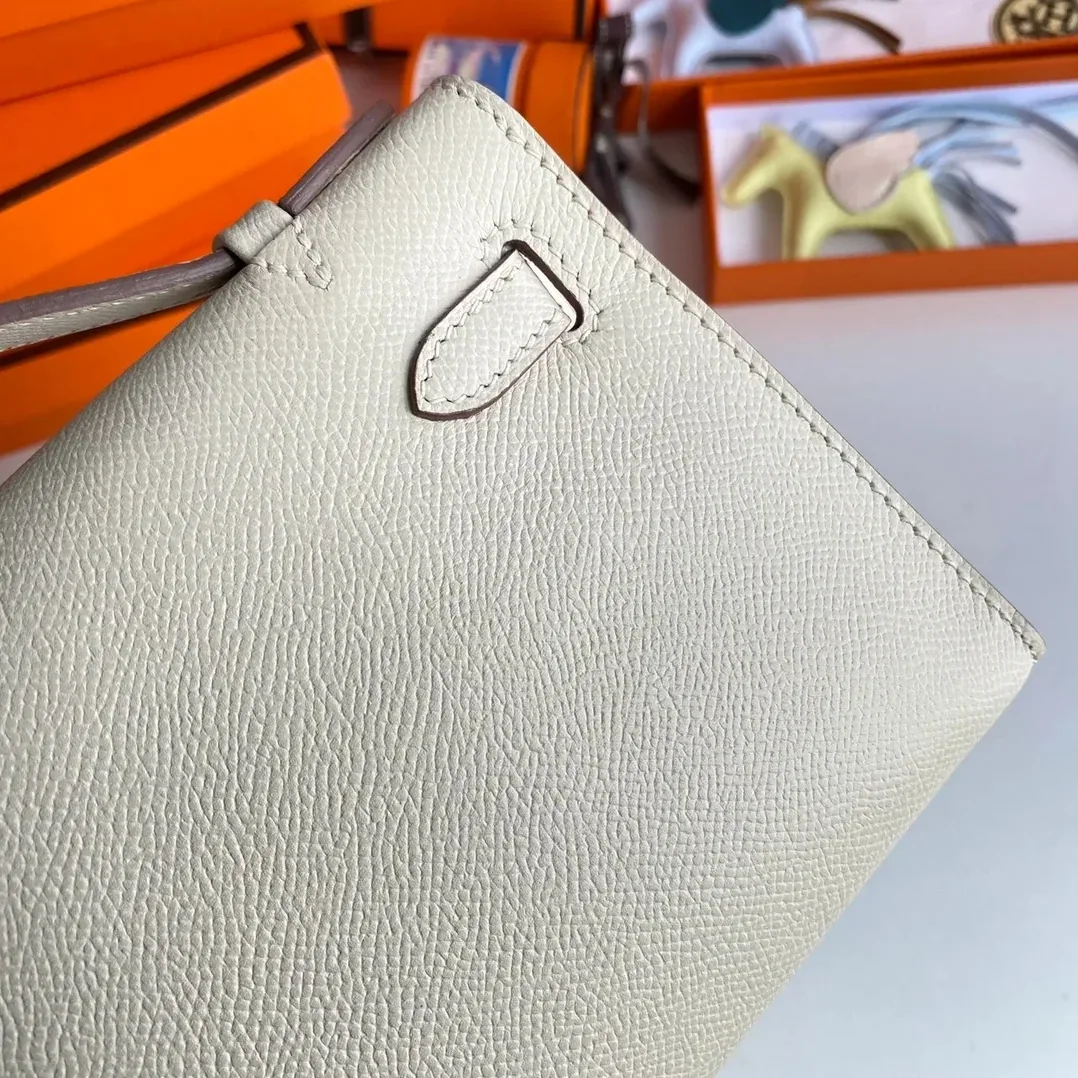 Hermes Kelly Pochette Top Handle Bag in Blanc Epsom Palladium Hardware
