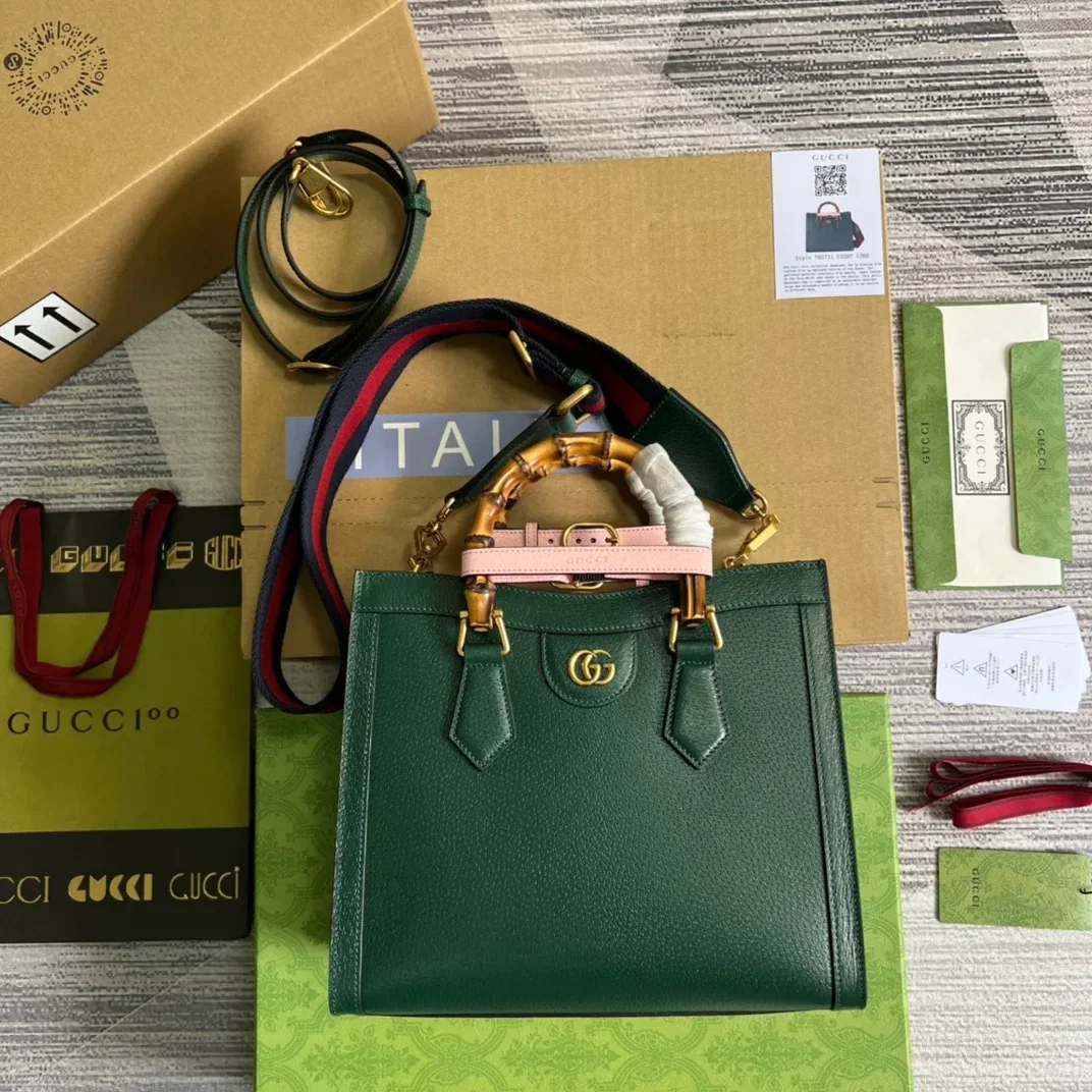 Gucci Diana Medium Tote Bag in Green Gold Hardware Gucci Diana Medium Tote Bag in Green Gold Hardware