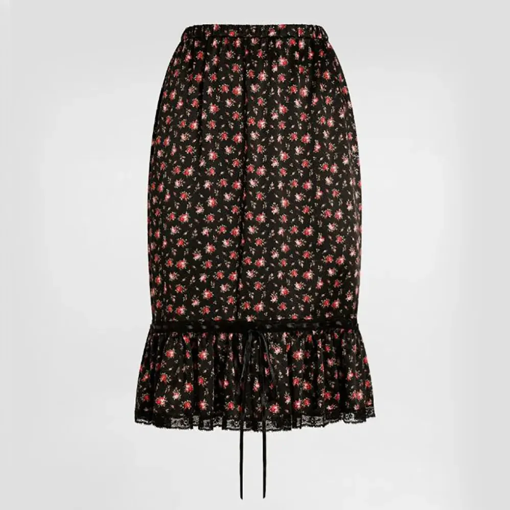 Dolce Gabbana D&G Small Rose for Women in Print Skirt With Flounce